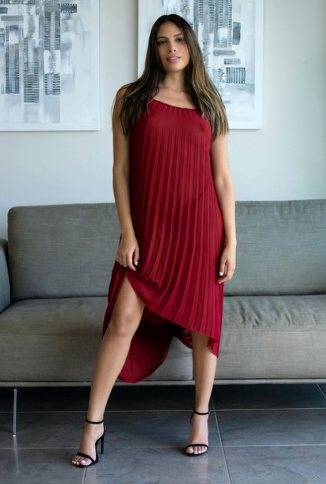 Anadolu 5 Yıldızlı Otel Servisi Escort Bayan Yulia